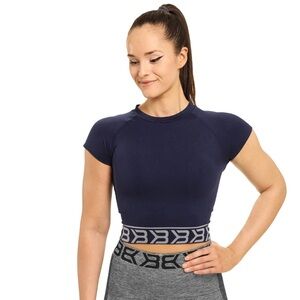 BETTER BODIES Sugarhill Tee Crop Top